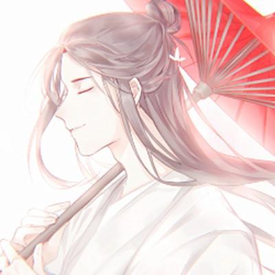 多方回应掌掴踹自己女子保安身份